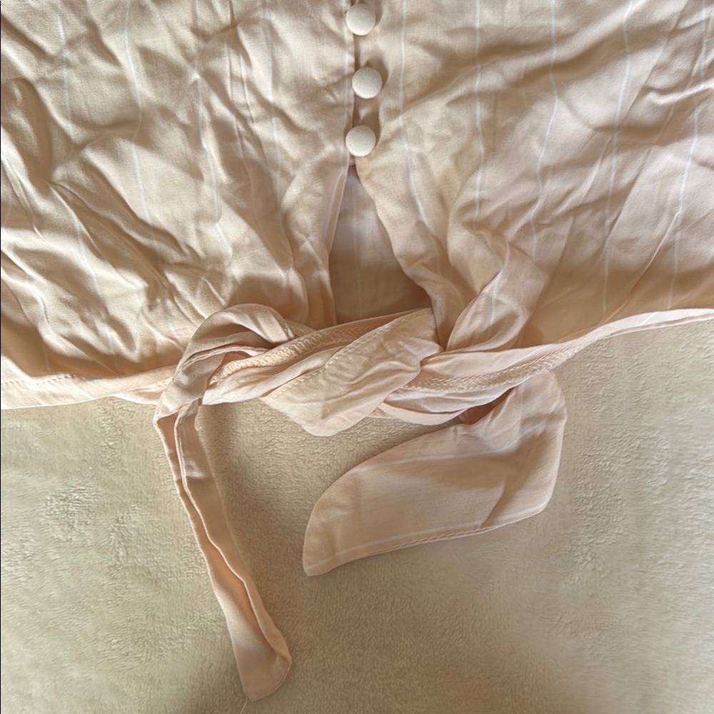 Women's Pink Button-Down Top - Picture 3 of 5